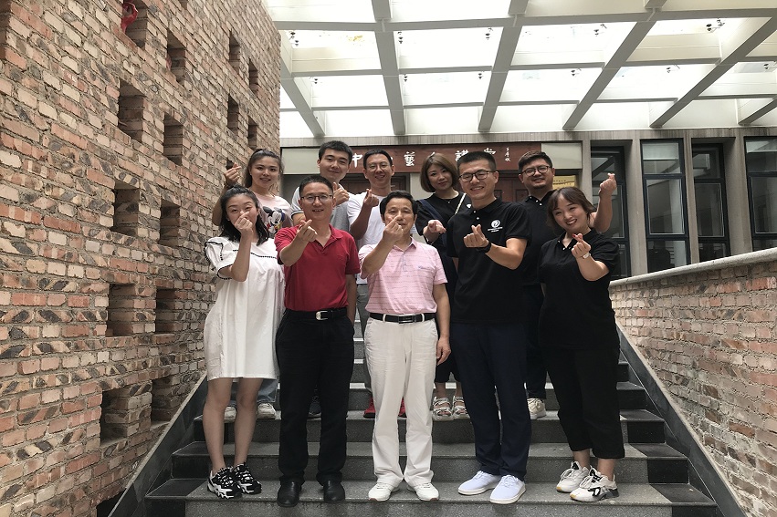 2b2e2f575e5467380b75d1f9f4ce502.jpg 2b2e2f575e5467380b75d1f9f4ce502.jpg